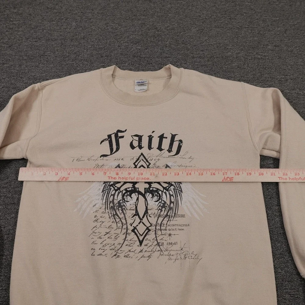 Gildan Sweatshirt Mens Small Beige Faith Cross‎ Wings Graphic Fleece Pullover